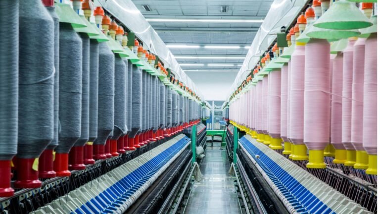 Why Do B2B Textile Manufacturers Require Strategic Pipeline Consulting to Modernize Wholesale Distribution
